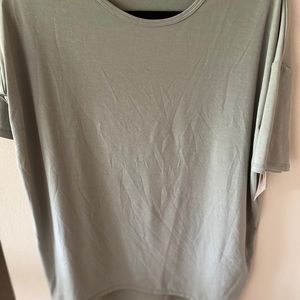 LuLaRoe Irma tunic XXS